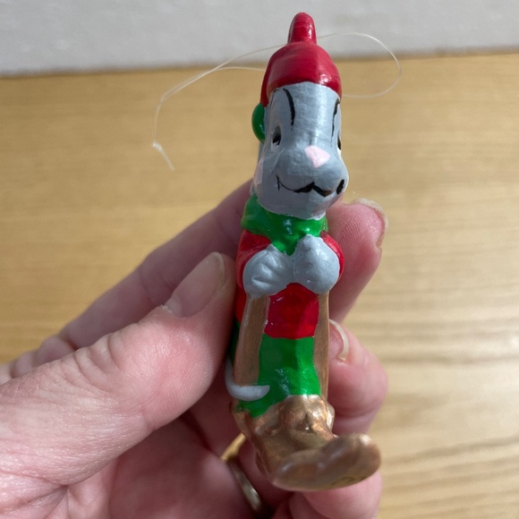 Vintage Ceramic Mouse Christmas Ornament Handmade Mice On Skis Skiing 1990 3" - Picture 4 of 6